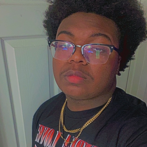 Meet your Posher, Khari - Picture 1 of 1